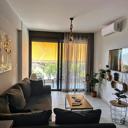 Exotic Luxury Никиана